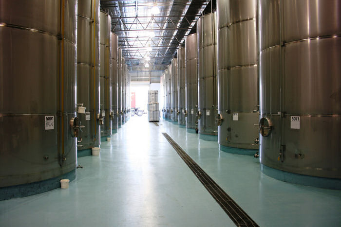 Storage Tanks for Olive Oil
